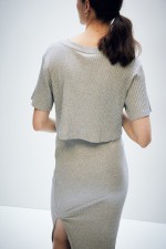 MAMA Set with a Crop T-shirt and Pencil Skirt